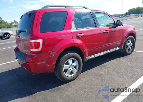 2009 Ford Escape Xlt из США, поврежденный, VIN 1FMCU03G29KA21696